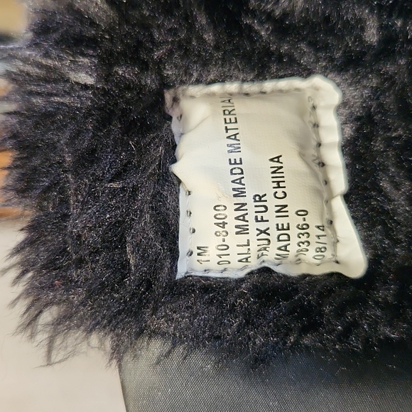 New Girls Totes Waterproof 2 Buckle Style Winter Boots Faux Fur Size 1 - Picture 11 of 12